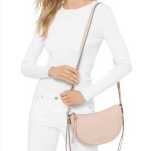 Michael Michael Kors Caden Messenger Leather Bag